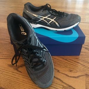 Men’s Asics GT- 2000 5 | Size 11 | Grey/Black/Teal